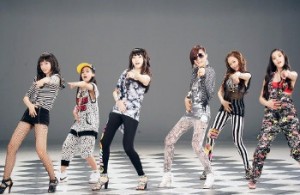 Exhibición en vivo de baile K-Pop